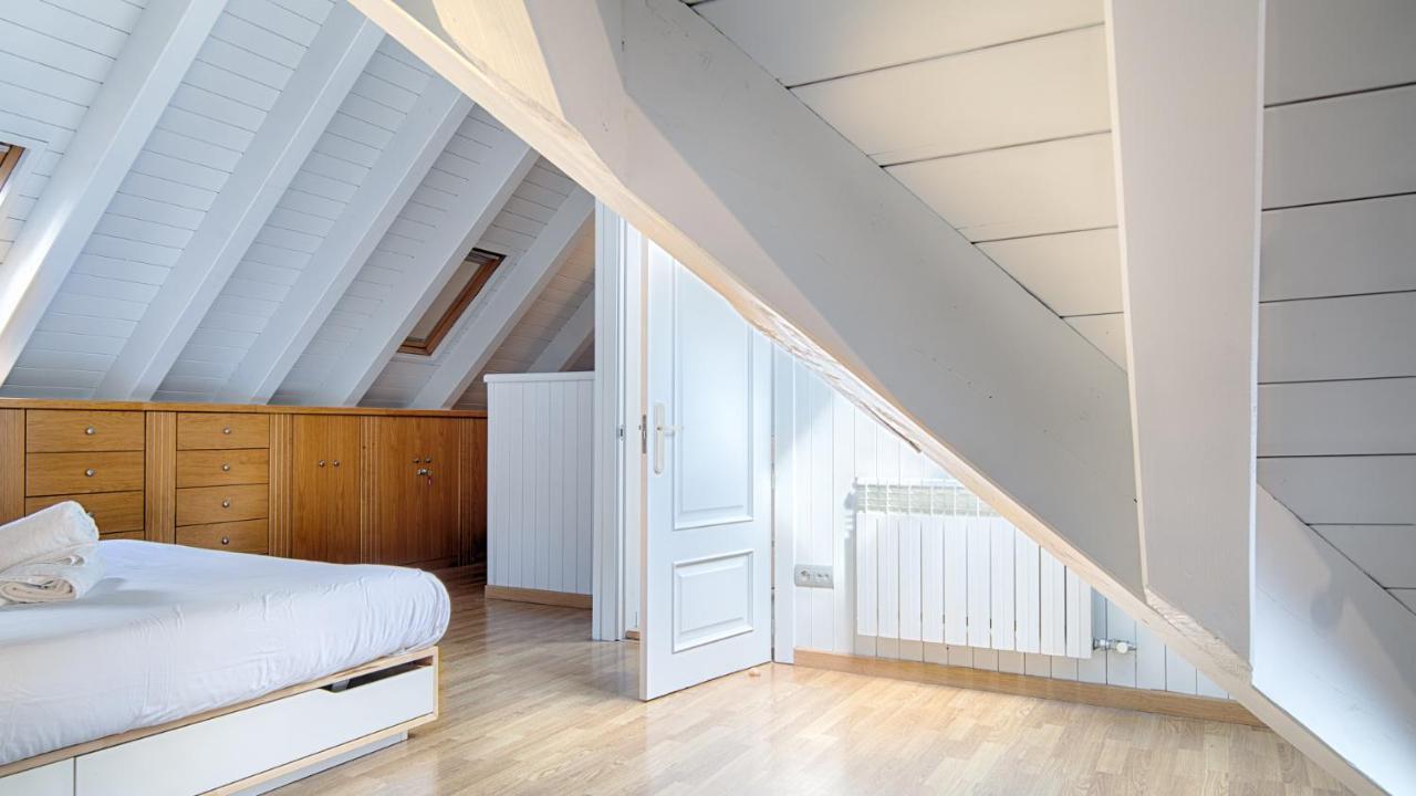 Saplan Real Estate Pijauert Apartment Les Bagian luar foto